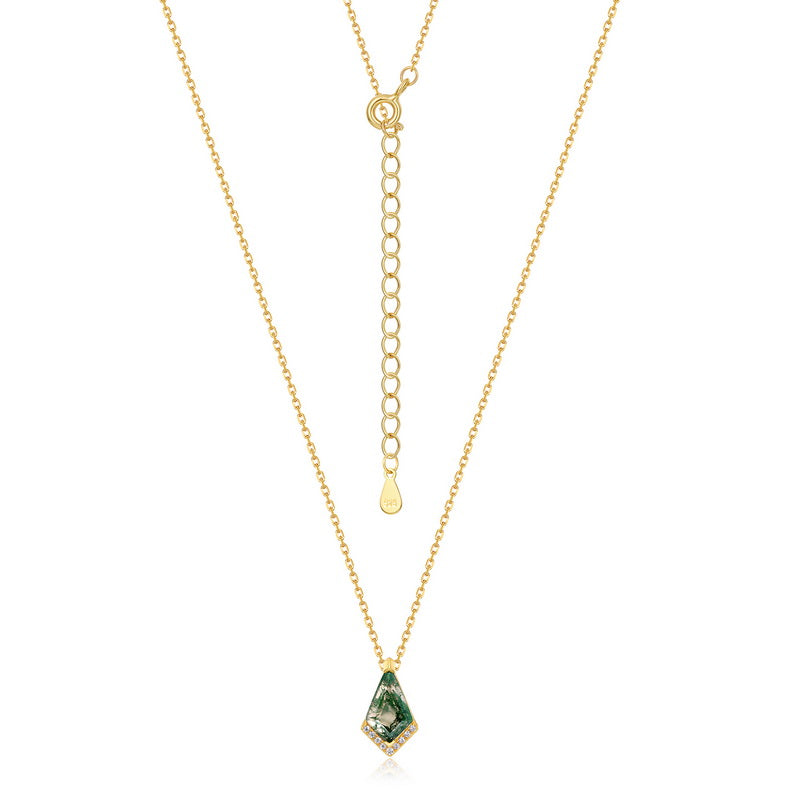 Queen of Moss Necklace